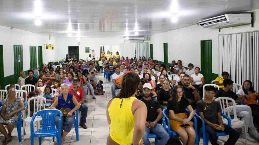 Secretaria de Assistência Social realiza palestra contra o suicido em Vila Rica