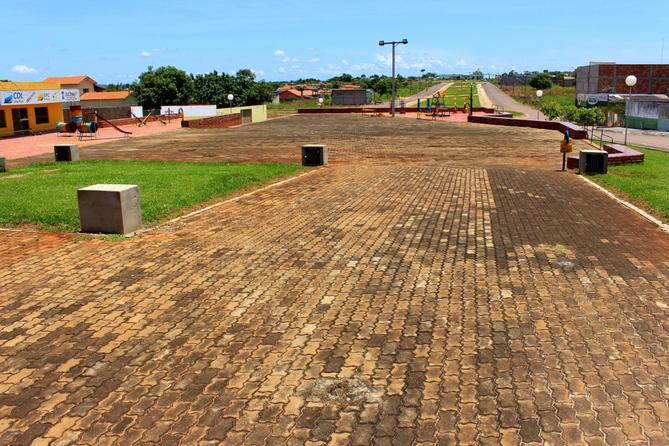 Governo Municipal de Vila Rica através da Secretaria de Agricultura e Meio Ambiente reforma praça e Feira da Lua começa nessa quinta, 25 de Janeiro